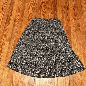 Mikarose Black and White Floral A-Line Skirt